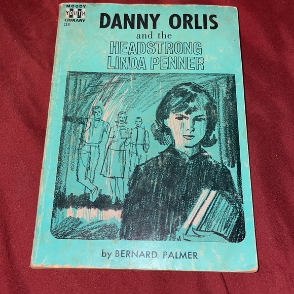 Vintage (1963) “Moody Bible Institute” book - Picture 2 of 6